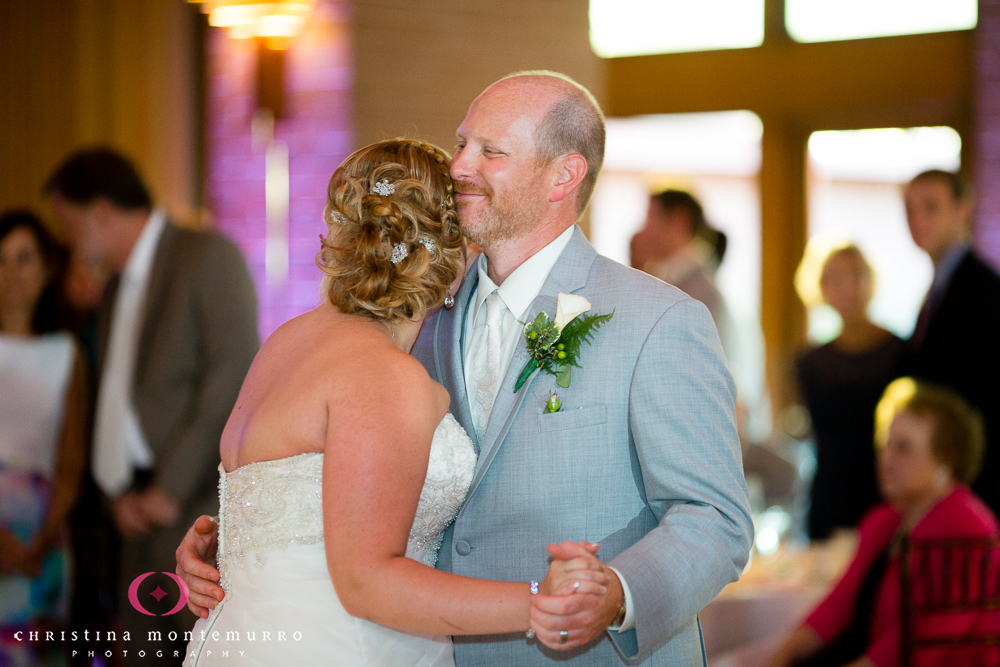 Rebekah Matt Edgewood Country Club Pittsburgh Wedding Photography First Dance Purple Uplighting